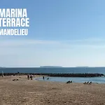 アパート Marina Terrace *