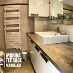 Marina Terrace アパート Mandelieu